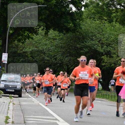 15.06.2025 - REWE Women's Run Dr. Thomas Lammeyer http://msf.ph/oto/7934669 15.06.2025 09:18:36 Laufen 1043, 10845, 105, 10569, 10196, 107 meine-sportfotos.de