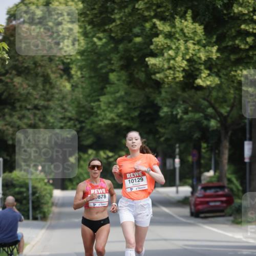 15.06.2025 - REWE Women's Run Jannik Wohlers http://msf.ph/oto/7934680 15.06.2025 08:37:51 Laufen 878, 10129 meine-sportfotos.de
