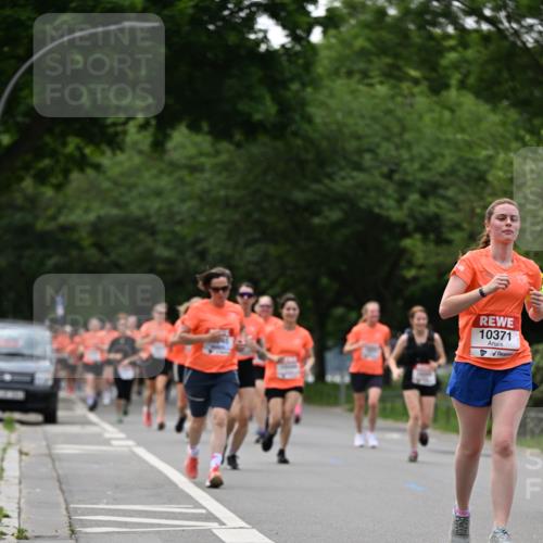 15.06.2025 - REWE Women's Run Dr. Thomas Lammeyer http://msf.ph/oto/7934695 15.06.2025 09:18:39 Laufen 40, 10371 meine-sportfotos.de