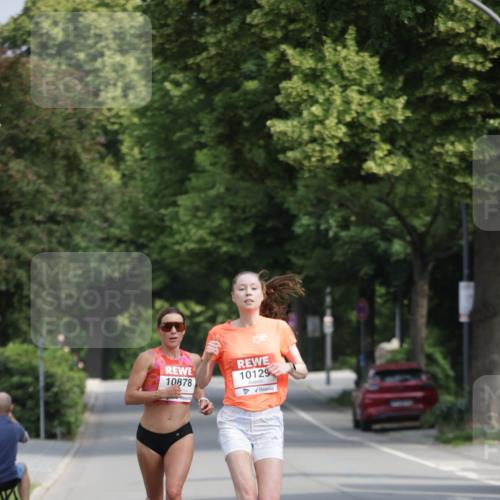15.06.2025 - REWE Women's Run Jannik Wohlers http://msf.ph/oto/7934702 15.06.2025 08:37:51 Laufen 10878, 10129 meine-sportfotos.de