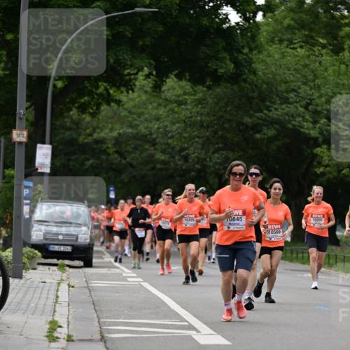 15.06.2025 - REWE Women's Run Dr. Thomas Lammeyer http://msf.ph/oto/7934717 15.06.2025 09:18:40 Laufen 1043, 0845, 0569 meine-sportfotos.de