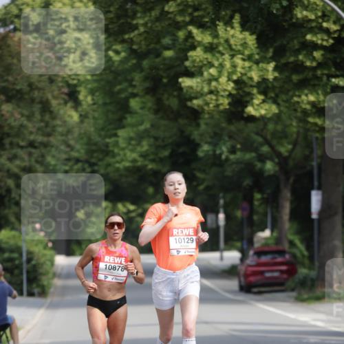 15.06.2025 - REWE Women's Run Jannik Wohlers http://msf.ph/oto/7934722 15.06.2025 08:37:51 Laufen 10878, 10129 meine-sportfotos.de