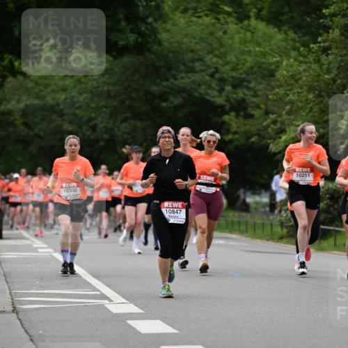15.06.2025 - REWE Women's Run Dr. Thomas Lammeyer http://msf.ph/oto/7934778 15.06.2025 09:18:50 Laufen 10305, 10847, 10251 meine-sportfotos.de