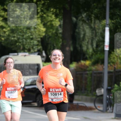 15.06.2025 - REWE Women's Run Jannik Wohlers http://msf.ph/oto/7934805 15.06.2025 09:52:38 Laufen 10831, 10814 meine-sportfotos.de