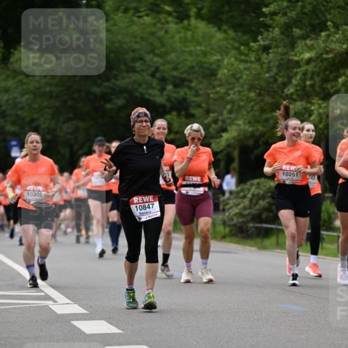 15.06.2025 - REWE Women's Run Dr. Thomas Lammeyer http://msf.ph/oto/7934818 15.06.2025 09:18:50 Laufen 10305, 10847, 10251843 meine-sportfotos.de