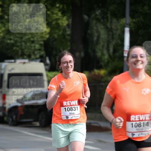 15.06.2025 - REWE Women's Run Jannik Wohlers http://msf.ph/oto/7934843 15.06.2025 09:52:39 Laufen 10831, 1081 meine-sportfotos.de
