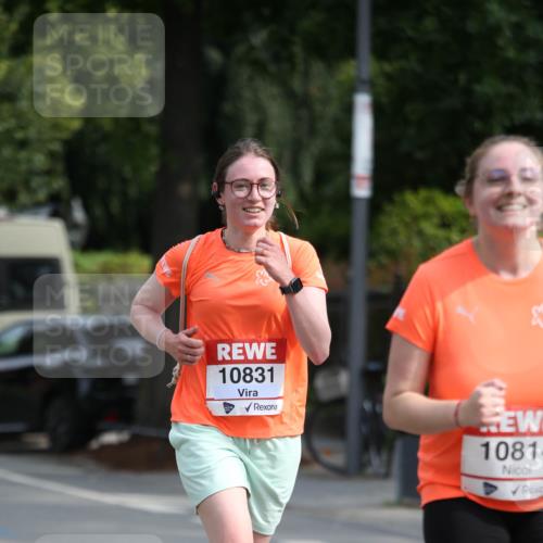 15.06.2025 - REWE Women's Run Jannik Wohlers http://msf.ph/oto/7934866 15.06.2025 09:52:40 Laufen 10831, 108 meine-sportfotos.de