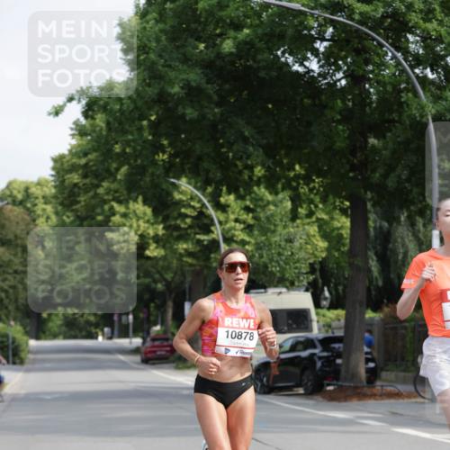 15.06.2025 - REWE Women's Run Jannik Wohlers http://msf.ph/oto/7934868 15.06.2025 08:37:54 Laufen 10878 meine-sportfotos.de