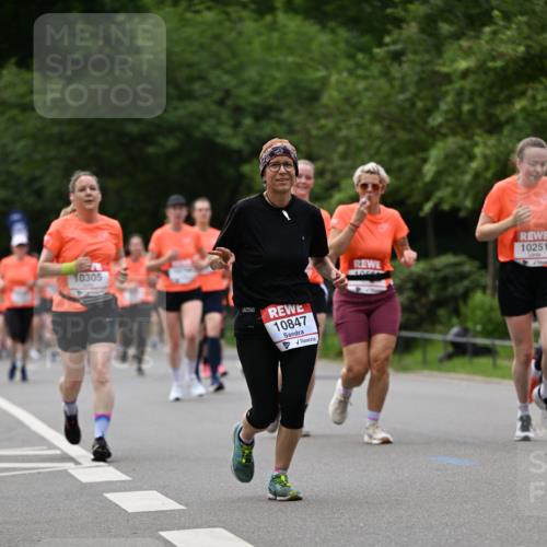 15.06.2025 - REWE Women's Run Dr. Thomas Lammeyer http://msf.ph/oto/7934870 15.06.2025 09:18:51 Laufen 10305, 10847 meine-sportfotos.de