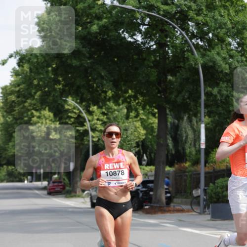 15.06.2025 - REWE Women's Run Jannik Wohlers http://msf.ph/oto/7934891 15.06.2025 08:37:54 Laufen 10878 meine-sportfotos.de