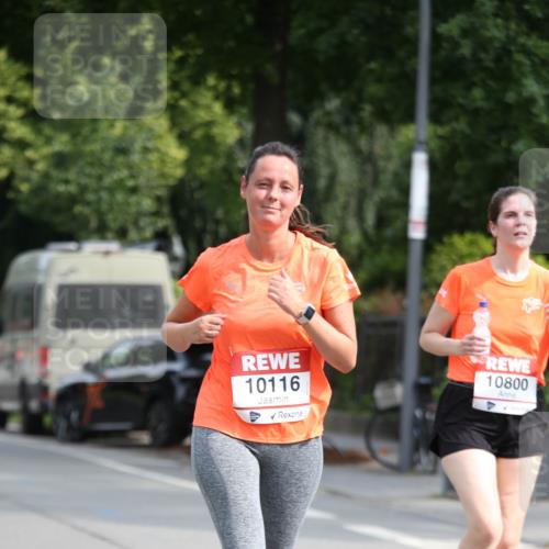 15.06.2025 - REWE Women's Run Jannik Wohlers http://msf.ph/oto/7934894 15.06.2025 09:52:45 Laufen 10116, 10800 meine-sportfotos.de