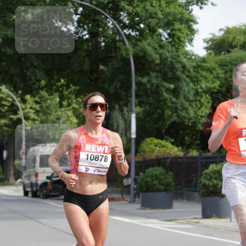 15.06.2025 - REWE Women's Run Jannik Wohlers http://msf.ph/oto/7934925 15.06.2025 08:37:55 Laufen 10878, 1 meine-sportfotos.de