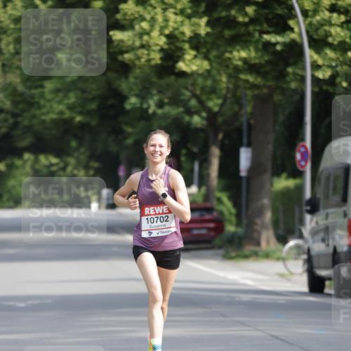 15.06.2025 - REWE Women's Run Jannik Wohlers http://msf.ph/oto/7934952 15.06.2025 08:38:43 Laufen 10702 meine-sportfotos.de