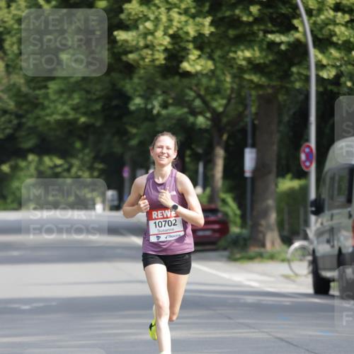 15.06.2025 - REWE Women's Run Jannik Wohlers http://msf.ph/oto/7934956 15.06.2025 08:38:43 Laufen 10702 meine-sportfotos.de