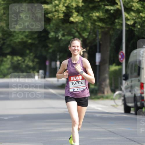 15.06.2025 - REWE Women's Run Jannik Wohlers http://msf.ph/oto/7934997 15.06.2025 08:38:44 Laufen 10702 meine-sportfotos.de
