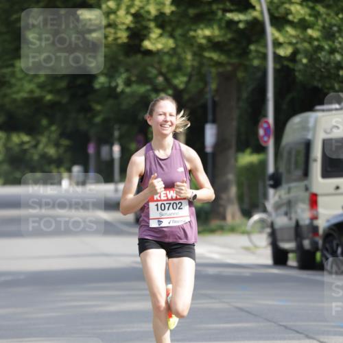 15.06.2025 - REWE Women's Run Jannik Wohlers http://msf.ph/oto/7935007 15.06.2025 08:38:44 Laufen 10702 meine-sportfotos.de