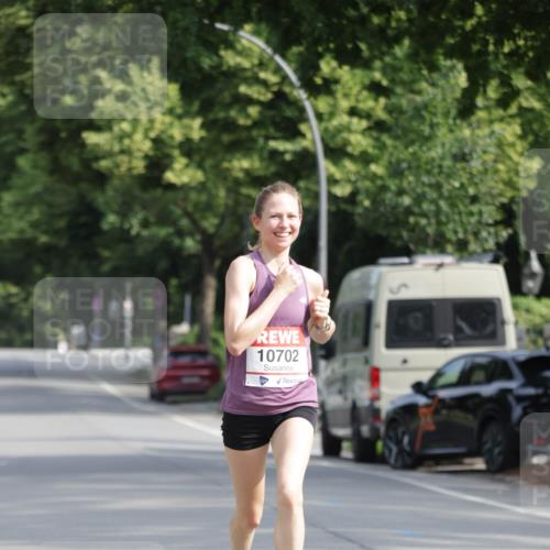 15.06.2025 - REWE Women's Run Jannik Wohlers http://msf.ph/oto/7935038 15.06.2025 08:38:45 Laufen 10702 meine-sportfotos.de