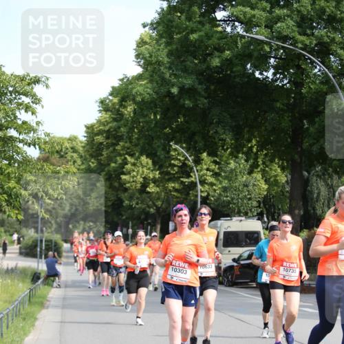 15.06.2025 - REWE Women's Run Jannik Wohlers http://msf.ph/oto/7935039 15.06.2025 09:52:54 Laufen 10303, 0633, 10, 10735 meine-sportfotos.de