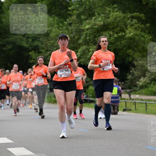 15.06.2025 - REWE Women's Run Dr. Thomas Lammeyer http://msf.ph/oto/7935062 15.06.2025 09:18:56 Laufen 10766 meine-sportfotos.de
