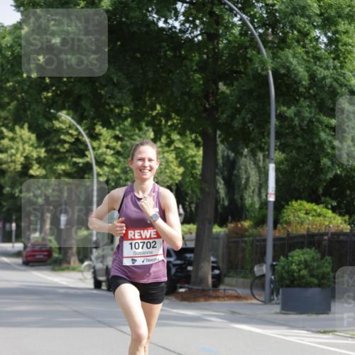 15.06.2025 - REWE Women's Run Jannik Wohlers http://msf.ph/oto/7935090 15.06.2025 08:38:46 Laufen 10702 meine-sportfotos.de