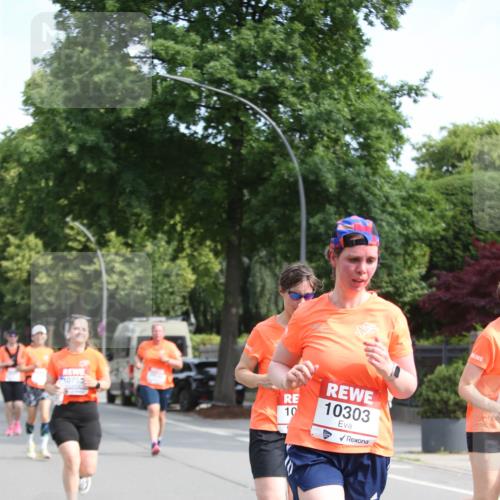 15.06.2025 - REWE Women's Run Jannik Wohlers http://msf.ph/oto/7935105 15.06.2025 09:52:56 Laufen 10755, 10, 10303 meine-sportfotos.de