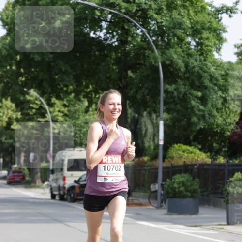 15.06.2025 - REWE Women's Run Jannik Wohlers http://msf.ph/oto/7935116 15.06.2025 08:38:46 Laufen 10702 meine-sportfotos.de