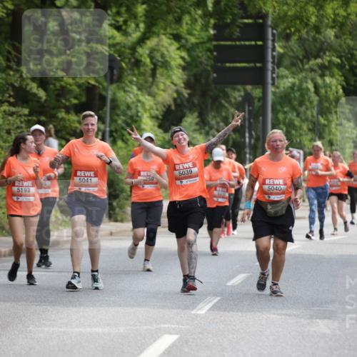 15.06.2025 - REWE Women's Run Jannik Wohlers http://msf.ph/oto/7935117 15.06.2025 10:12:42 Laufen 5039, 5041, 259, 5193, 5040, 5215, 51 meine-sportfotos.de