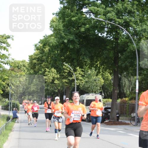15.06.2025 - REWE Women's Run Jannik Wohlers http://msf.ph/oto/7935123 15.06.2025 09:52:57 Laufen 10427, 0755 meine-sportfotos.de