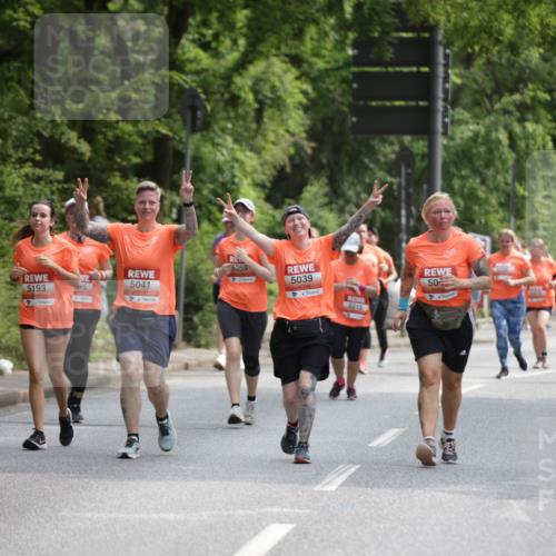 15.06.2025 - REWE Women's Run Jannik Wohlers http://msf.ph/oto/7935135 15.06.2025 10:12:42 Laufen 510, 5193, 5041, 5259, 5039, 50, 5215, 5198 meine-sportfotos.de