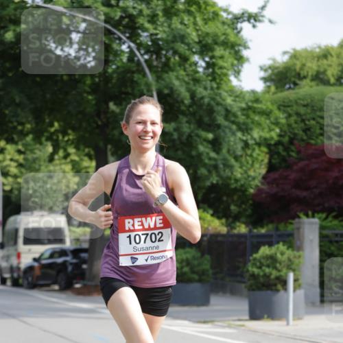 15.06.2025 - REWE Women's Run Jannik Wohlers http://msf.ph/oto/7935152 15.06.2025 08:38:46 Laufen 10702 meine-sportfotos.de