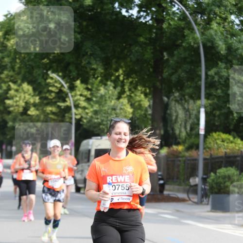 15.06.2025 - REWE Women's Run Jannik Wohlers http://msf.ph/oto/7935168 15.06.2025 09:52:58 Laufen 0755 meine-sportfotos.de