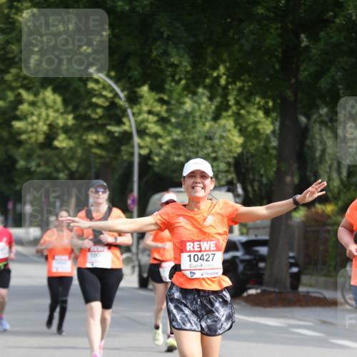 15.06.2025 - REWE Women's Run Jannik Wohlers http://msf.ph/oto/7935241 15.06.2025 09:53:00 Laufen 10427 meine-sportfotos.de