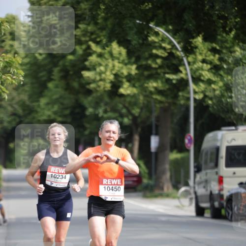 15.06.2025 - REWE Women's Run Jannik Wohlers http://msf.ph/oto/7935248 15.06.2025 08:40:21 Laufen 10234, 10450 meine-sportfotos.de