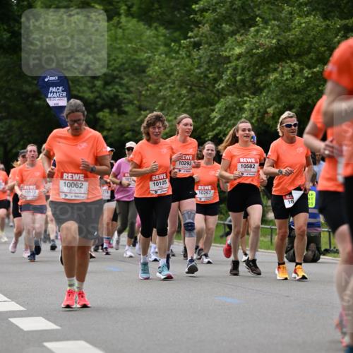 15.06.2025 - REWE Women's Run Dr. Thomas Lammeyer http://msf.ph/oto/7935273 15.06.2025 09:19:01 Laufen 10573, 06, 00, 10062, 278, 10293, 10582, 101, 10105, 10267, 10 meine-sportfotos.de
