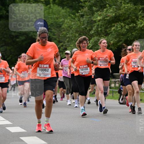 15.06.2025 - REWE Women's Run Dr. Thomas Lammeyer http://msf.ph/oto/7935321 15.06.2025 09:19:03 Laufen 381, 10573, 1017, 10062, 10105, 10295, 105 meine-sportfotos.de