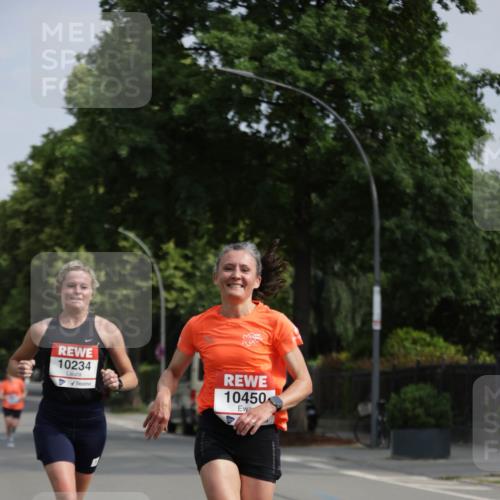 15.06.2025 - REWE Women's Run Jannik Wohlers http://msf.ph/oto/7935329 15.06.2025 08:40:24 Laufen 10234, 10450 meine-sportfotos.de