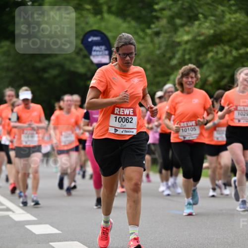 15.06.2025 - REWE Women's Run Dr. Thomas Lammeyer http://msf.ph/oto/7935350 15.06.2025 09:19:03 Laufen 10062, 10105 meine-sportfotos.de