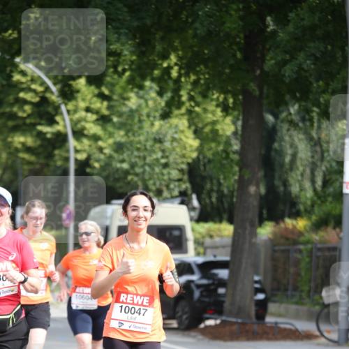 15.06.2025 - REWE Women's Run Jannik Wohlers http://msf.ph/oto/7935354 15.06.2025 09:53:05 Laufen 1060, 10047 meine-sportfotos.de