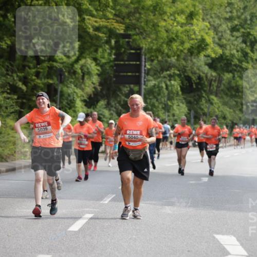 15.06.2025 - REWE Women's Run Jannik Wohlers http://msf.ph/oto/7935359 15.06.2025 10:12:45 Laufen 5193, 5041, 5039, 104, 5215, 5040 meine-sportfotos.de