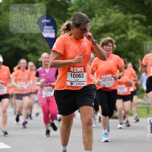 15.06.2025 - REWE Women's Run Dr. Thomas Lammeyer http://msf.ph/oto/7935384 15.06.2025 09:19:04 Laufen 10062, 10105 meine-sportfotos.de
