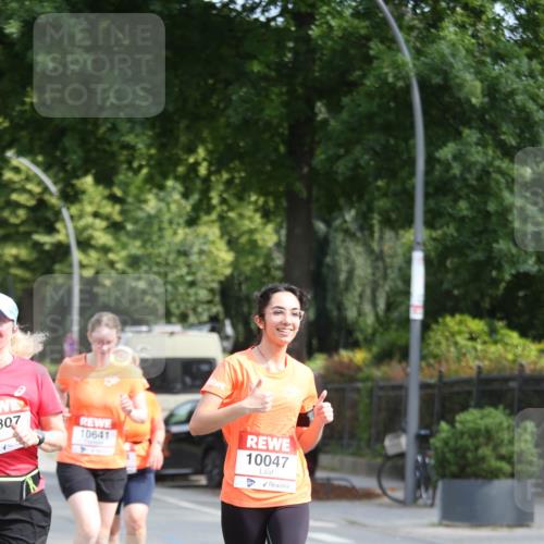15.06.2025 - REWE Women's Run Jannik Wohlers http://msf.ph/oto/7935388 15.06.2025 09:53:05 Laufen 307, 10641, 10047 meine-sportfotos.de