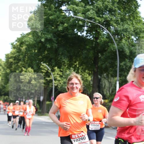 15.06.2025 - REWE Women's Run Jannik Wohlers http://msf.ph/oto/7935483 15.06.2025 09:53:08 Laufen 10260, 10604 meine-sportfotos.de
