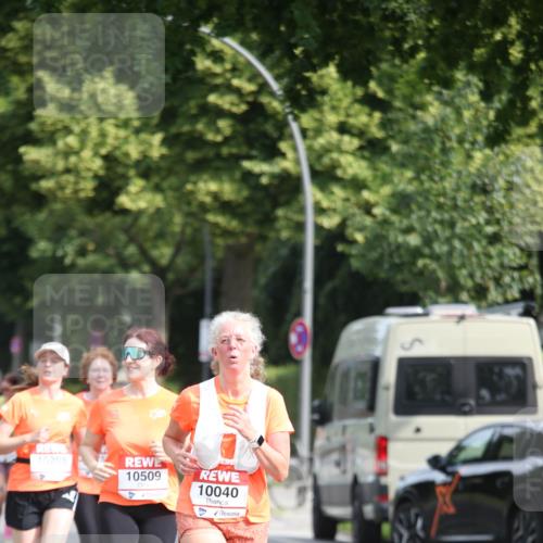 15.06.2025 - REWE Women's Run Jannik Wohlers http://msf.ph/oto/7935511 15.06.2025 09:53:10 Laufen 10208, 10509, 10040 meine-sportfotos.de