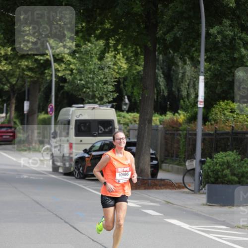 15.06.2025 - REWE Women's Run Jannik Wohlers http://msf.ph/oto/7935551 15.06.2025 08:41:11 Laufen 10686 meine-sportfotos.de