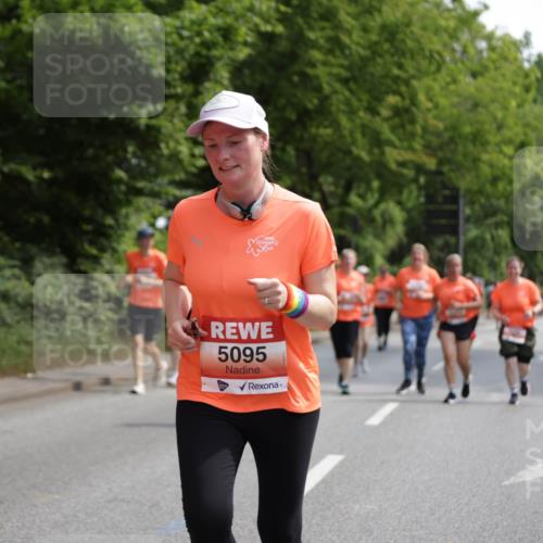 15.06.2025 - REWE Women's Run Jannik Wohlers http://msf.ph/oto/7935575 15.06.2025 10:12:53 Laufen 5095 meine-sportfotos.de
