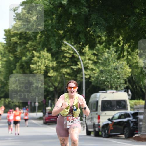 15.06.2025 - REWE Women's Run Jannik Wohlers http://msf.ph/oto/7935585 15.06.2025 09:53:21 Laufen 10215 meine-sportfotos.de