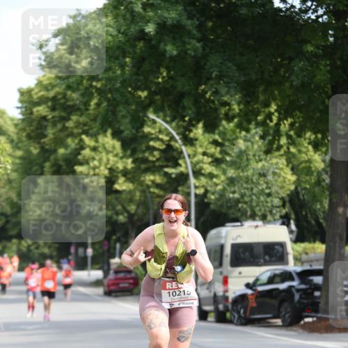 15.06.2025 - REWE Women's Run Jannik Wohlers http://msf.ph/oto/7935599 15.06.2025 09:53:21 Laufen 10215 meine-sportfotos.de