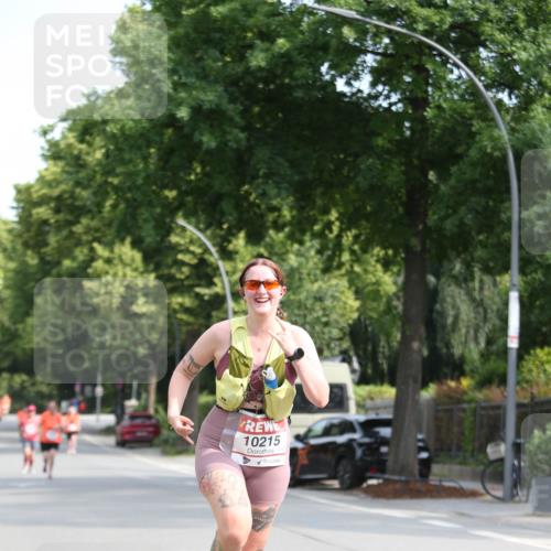 15.06.2025 - REWE Women's Run Jannik Wohlers http://msf.ph/oto/7935629 15.06.2025 09:53:21 Laufen 10215 meine-sportfotos.de