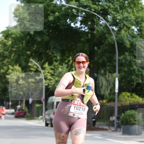 15.06.2025 - REWE Women's Run Jannik Wohlers http://msf.ph/oto/7935655 15.06.2025 09:53:22 Laufen 10215 meine-sportfotos.de