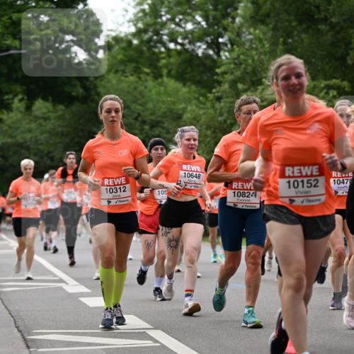 15.06.2025 - REWE Women's Run Dr. Thomas Lammeyer http://msf.ph/oto/7935656 15.06.2025 09:19:09 Laufen 10710, 101, 10312, 105, 10648, 10824, 10152, 10478 meine-sportfotos.de